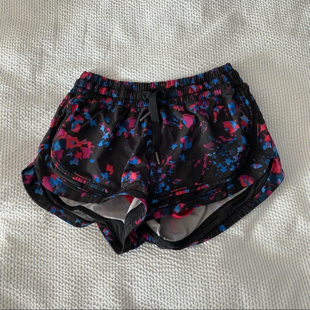 Lululemon Shorts w Mesh Pink Blue and Black